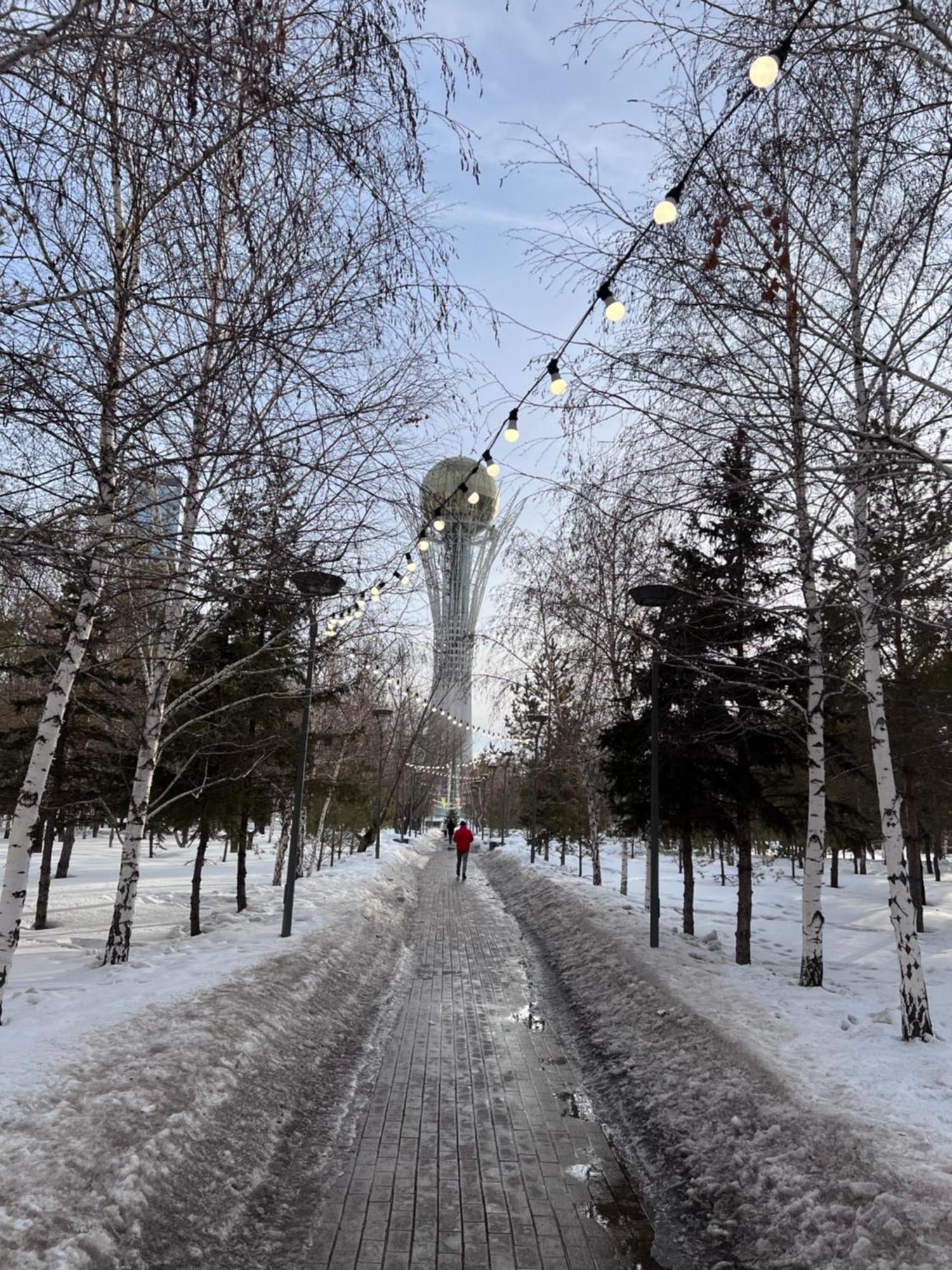 7 Очень Теплая Возле Байтерека Квартира Для 1-4 Человек Astana Luaran gambar